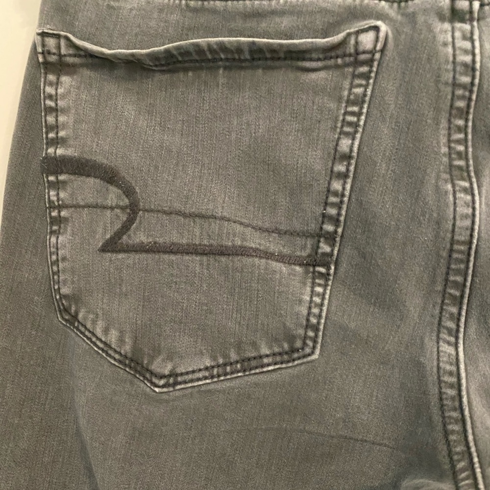 American Eagles Gray Super Super Stretch X Jeans